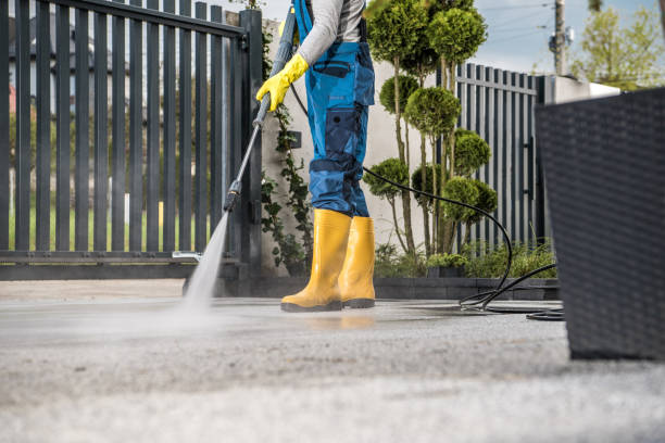 Best Deck and Patio Pressure Washing in Fond Du Lac, WI